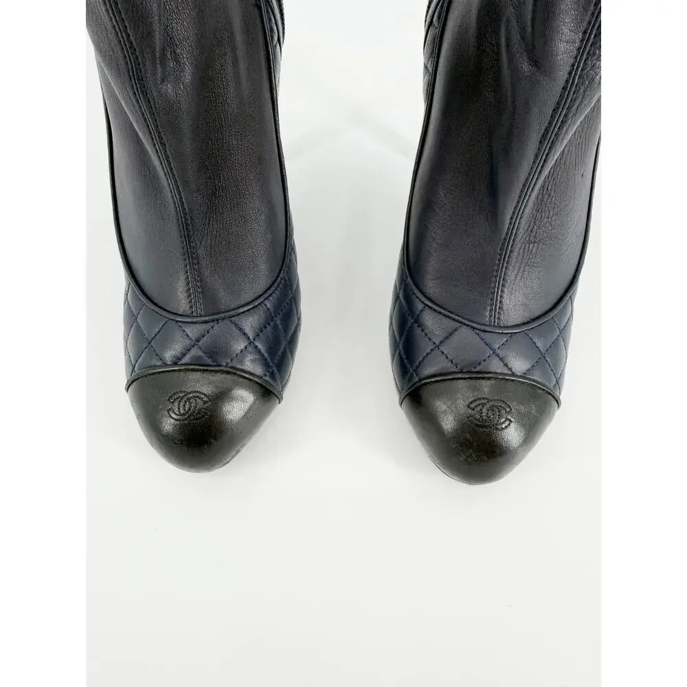 Chanel Navy Black Quilted Cap Toe Dual Zip Sock Ankle Booties Size 39.5 EU Boots